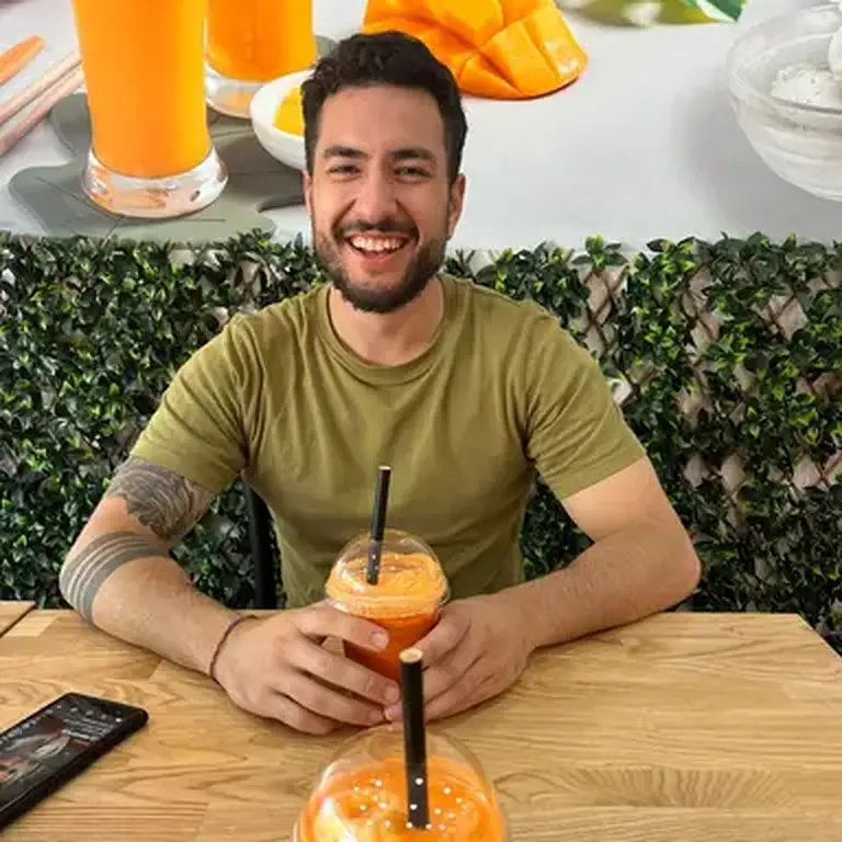 Foto cotidiana antes de la mejora profesional